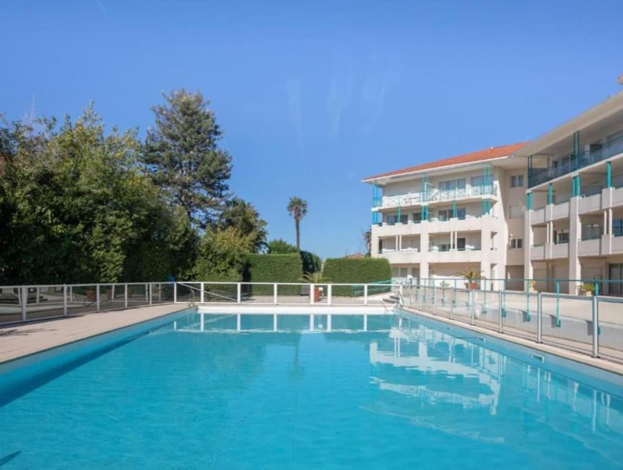 Situation Ideale Piscine Parking Wifi Gare Plage Golf Ciboure Buitenkant foto